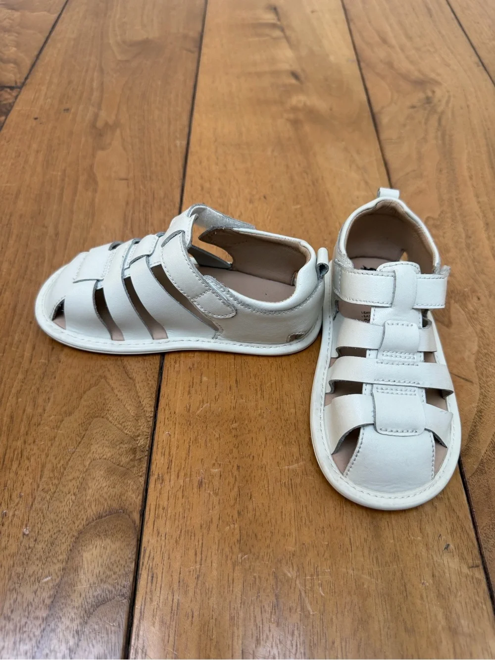 Old Soles Fisherman Sandals Cream Leather Size 7 EUC Toddler